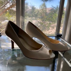 Size 9 East 5th heels, worn once